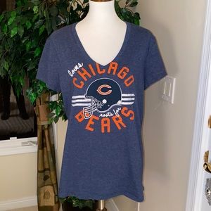 NFL Chicago Bears V Neck S/S Tee Shirt Loves Chicago Roots For Bears